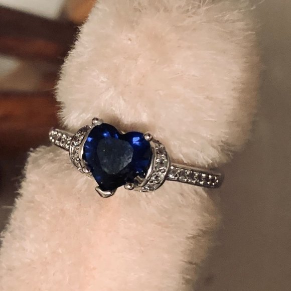 Two Heart Shaped Clear and Blue Stones Silver Tone Bands - Picture 14 of 15